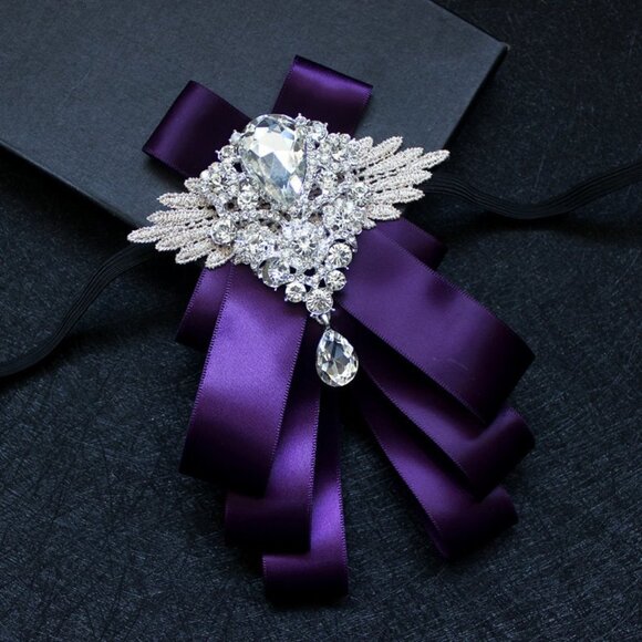 Men’s Purple Bow Tie Necktie Rhinestone Bow tie, Neck Brooch, Broach Gemstone - Picture 1 of 2